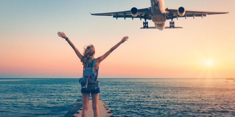 The 30 Best Ways to Travel for Cheap This Summer￼