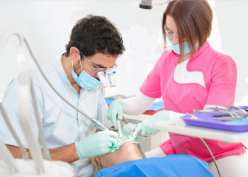 How To Become A Dental Assistant