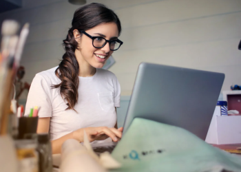 These Programs Could Get You Free Internet Service