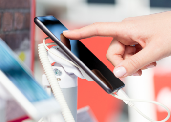 4 Great Mobile Phones You Can Buy Under $400